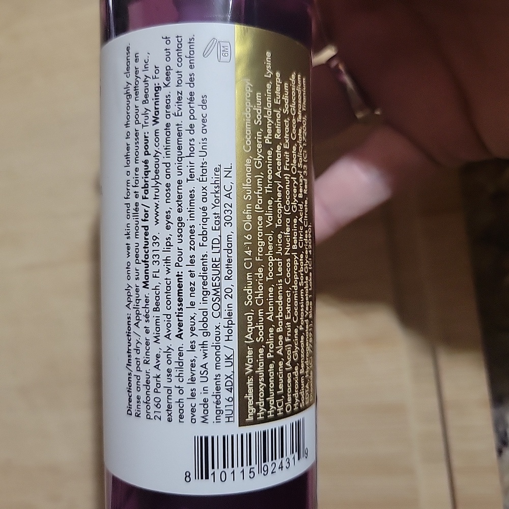 TRULlnfTush & Tatas Renewing Treatment - Body Cleanser - Picture 2 of 5